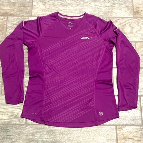 Nike Running Womens Dri-fit Long Sleeve Tech Shirt, Large - Picture 5 of 12